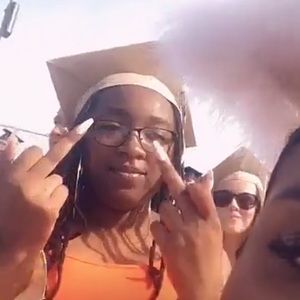 Meet your Posher, Ayala